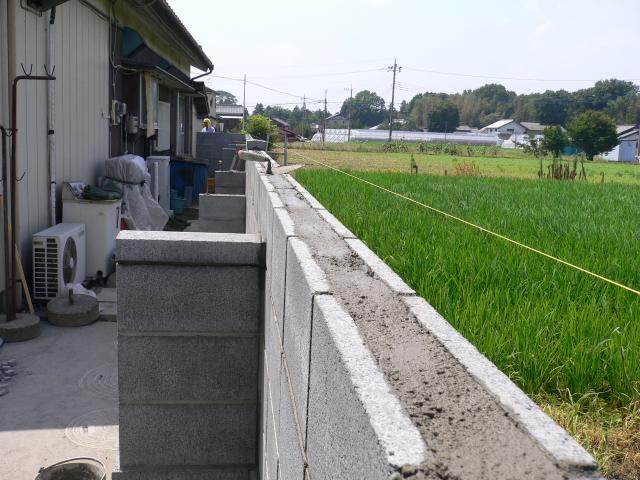 栃木小山 外壁ブロック